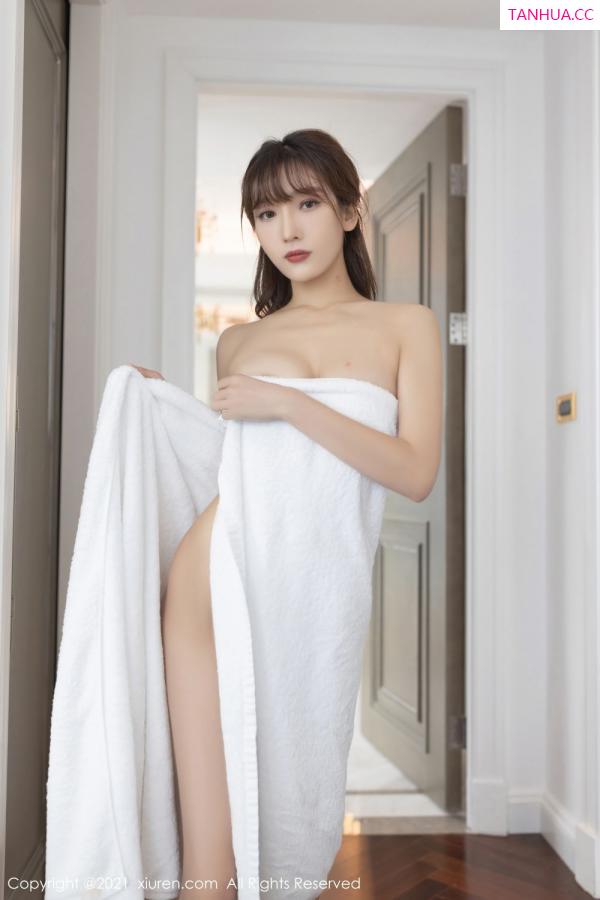 陆萱萱  [XiuRen]高清写真图 2021.12.02 No.4292 陆萱萱第14张图片